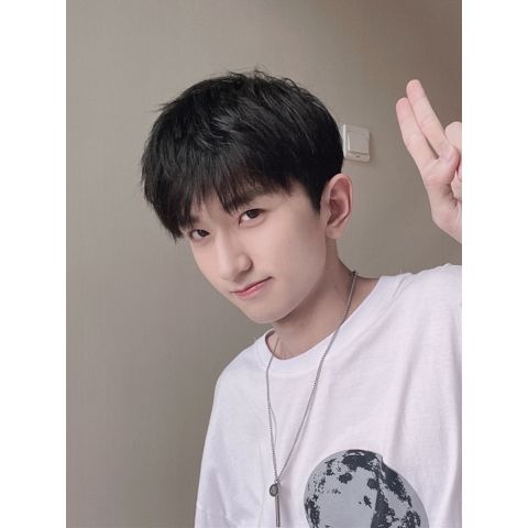 Wig Pria Hitam Alami Rambut Pendek Lurus Perbaikan Wajah Pengurangan Usia Jilbab Rusak Berbulu Versi