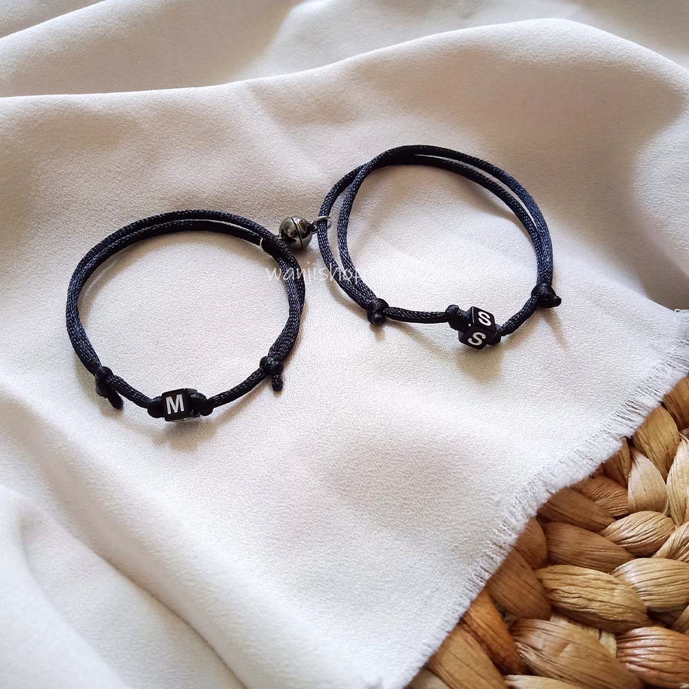 Gelang Couple Nama INISIAL MOTE HITAM KOTAK TALI SATIN Cina Custom