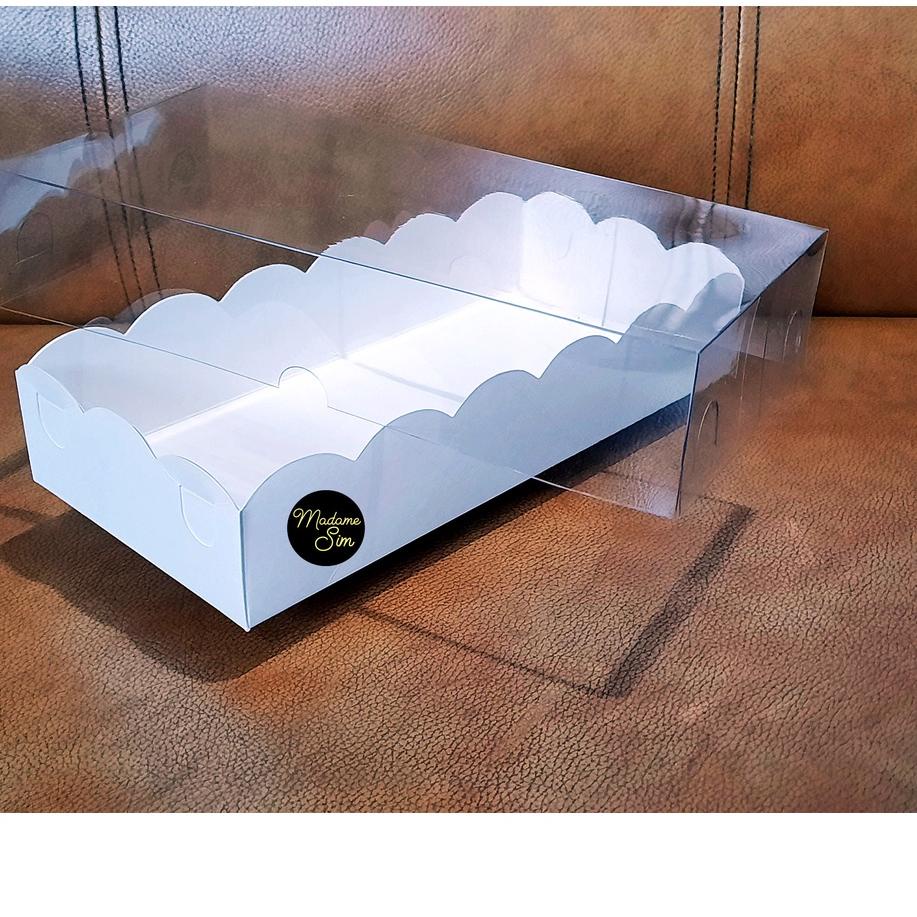 

Special BOX MIKA PUTIH - DUS KUE - KOTAK - KARDUS 22 x 10 x 4,5 CM ISI 10 PCS