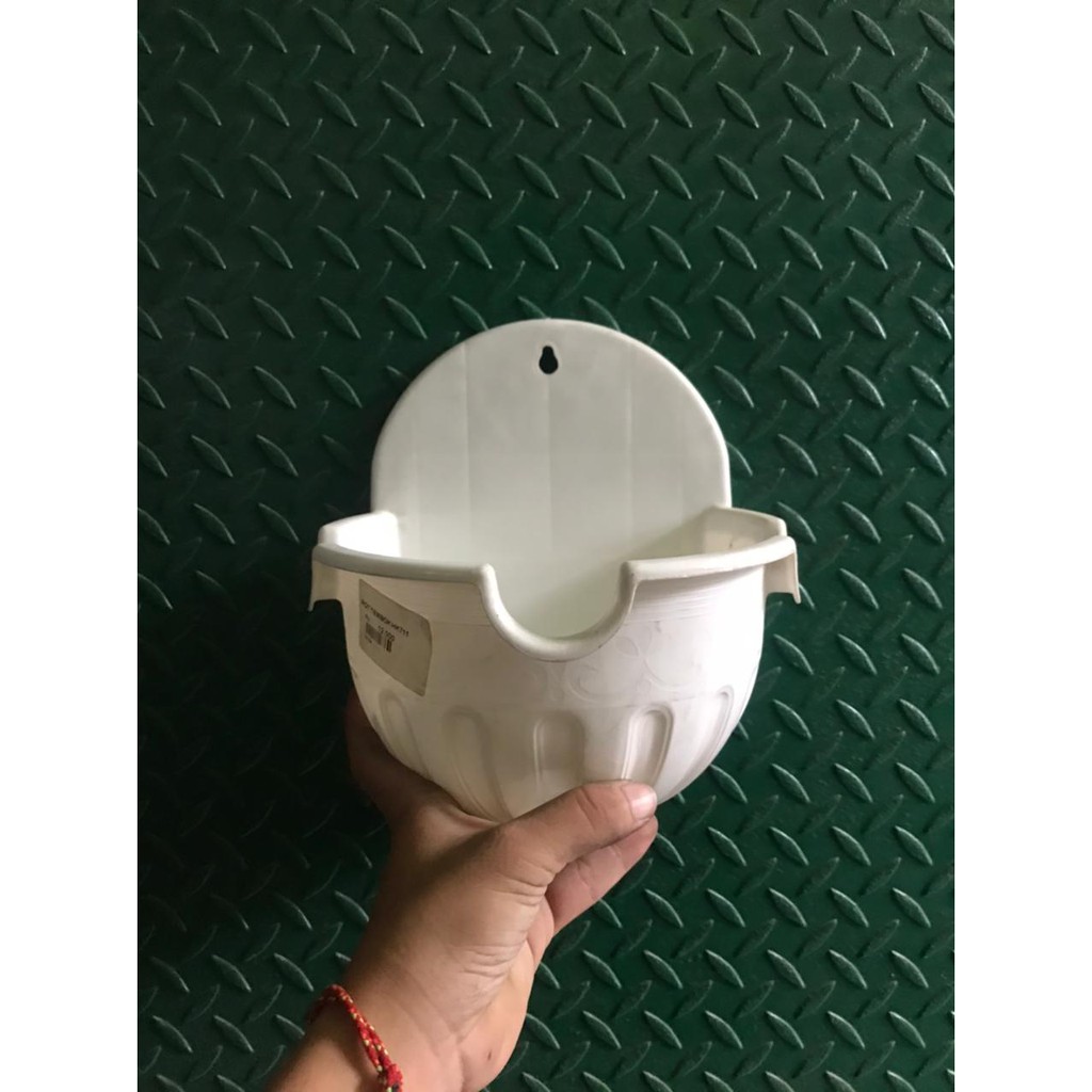 Pot plastik gantung warna putih - Pot tanaman gantung