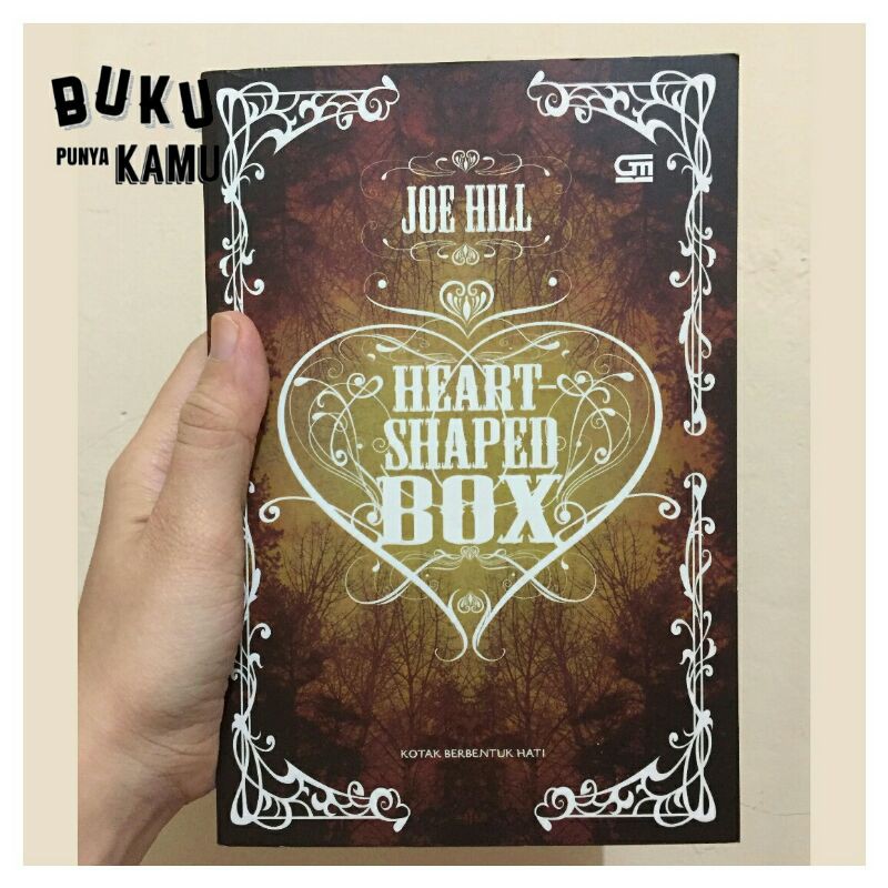 

HEART-SHAPED BOX [EN-DE]