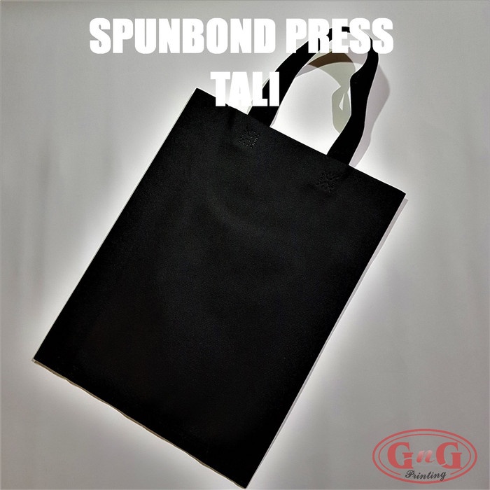 

PROMO Spunbond Tali 30x40 Polos / Tas Kain / Kantong Kain / Goodie Bag/Goody - Hitam