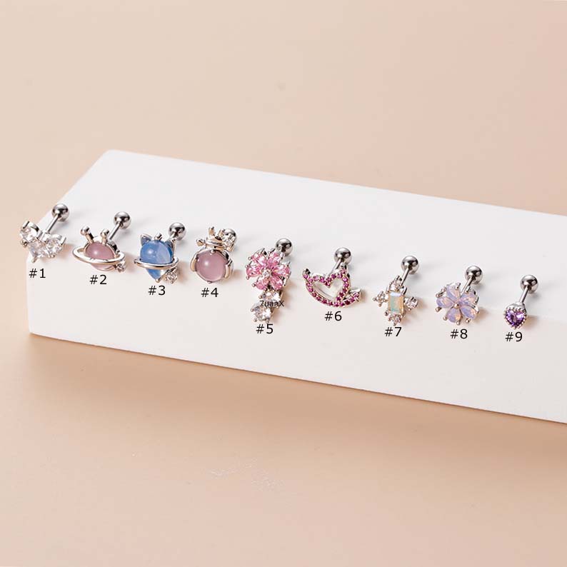 1pc Anting Tindik Tulang Rawan Telinga Bentuk Bunga Hati Lapis Emas 18k 20Gauge