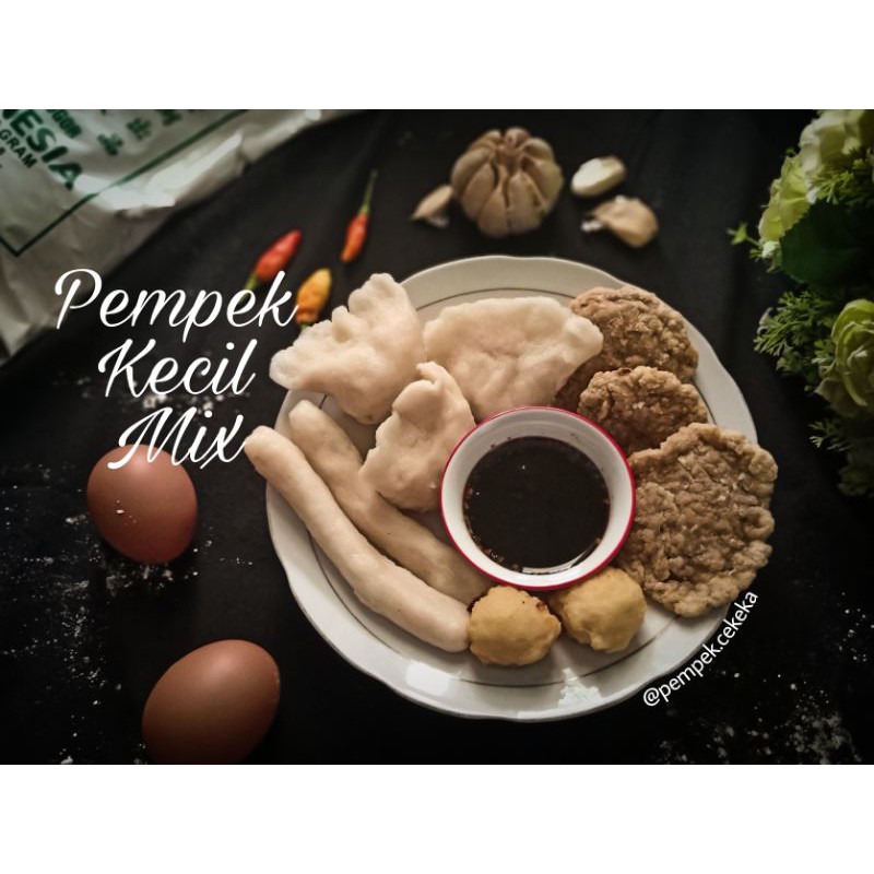 

[Pempek Cek Eka] Pempek Ikan Tenggiri Kecil/ Pempek Palembang Asli / Pempek Kecil Campur