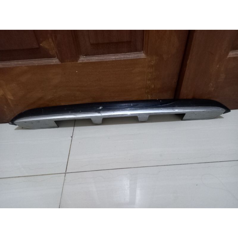 garnis bagasi mitsubishi pajero