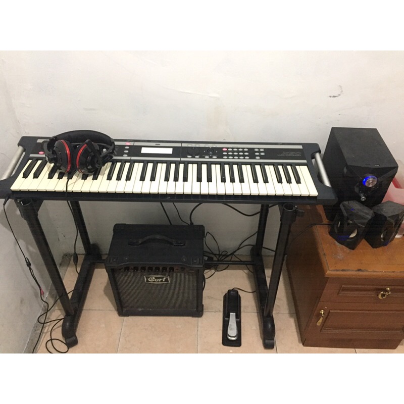 KORG X50 (keyboard) SYNTHESIZER