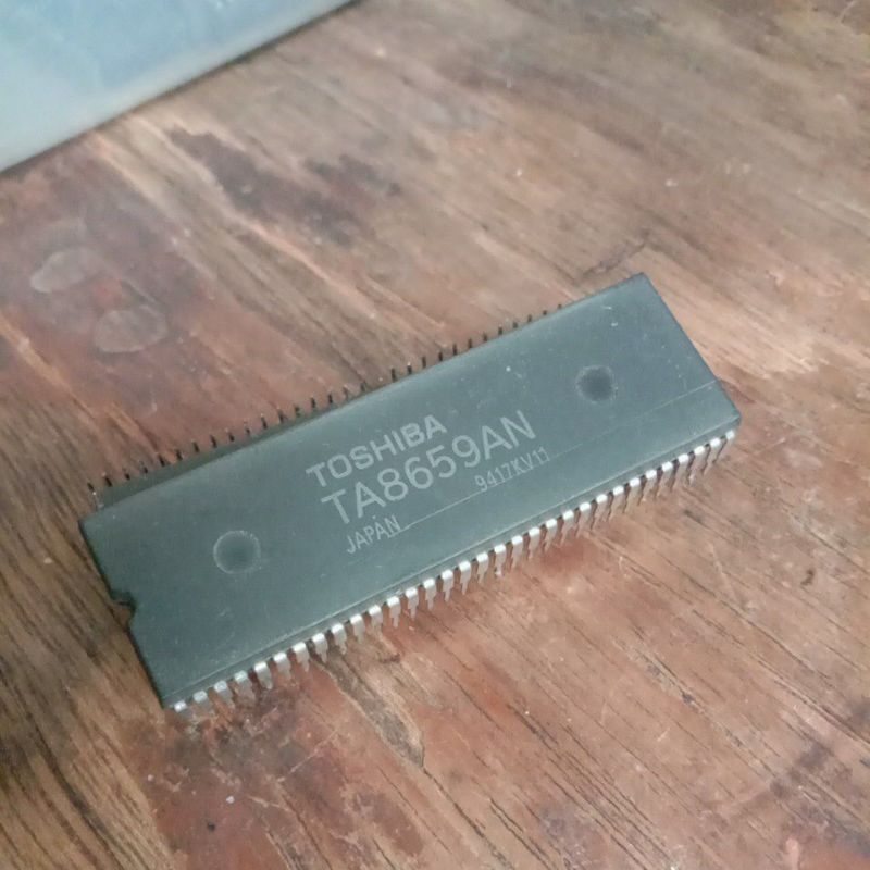 TA8659AN ic croma tv crt