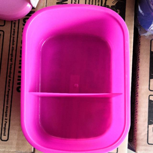 Kotak Makan Sunlife Peggy 090