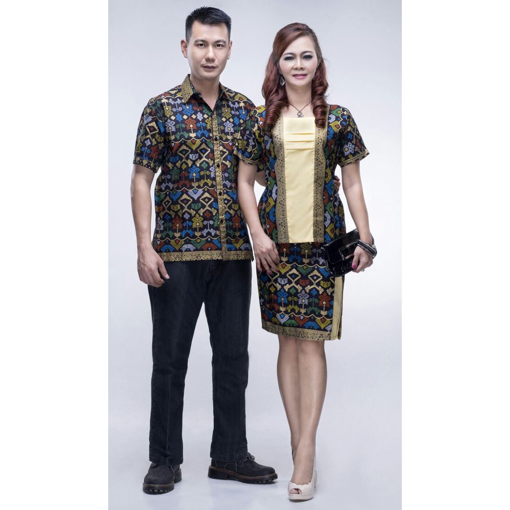 BATIK SARIMBIT COUPLE KELUARGA FAMILY AYAH IBU ANAK SERAGAM ROK N BLUS MENTARI PRODO PENDEK HITAM