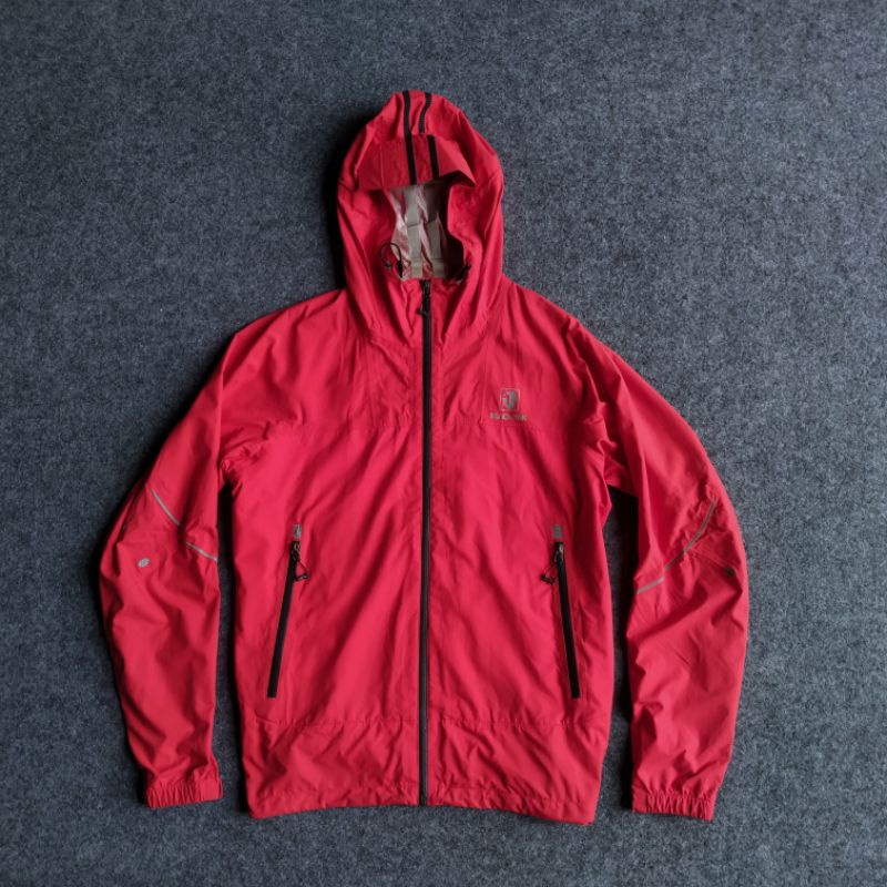 Jaket BLACK YAK E-ULTIMATE Outdoor Hiking Mendaki Gunung Second Merah Keren