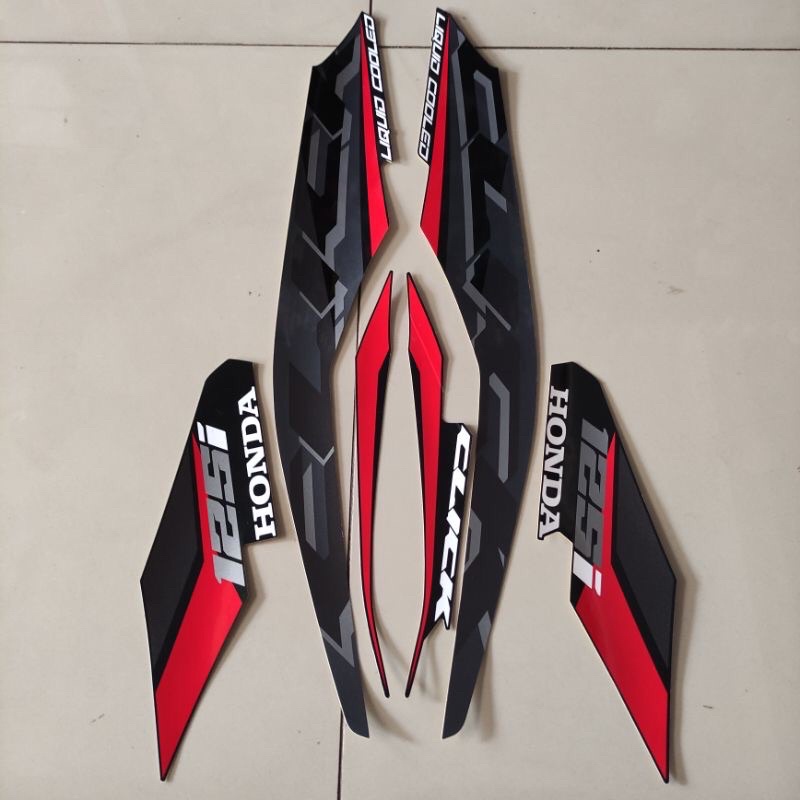 striping stiker lis les vario 125 / click 125 i 2021 hitam