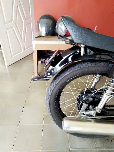 DUDUKAN PLAT NOMER BELAKANG RX KING NEW/OLD BRACKET PLAT NOMER RX KING NEW/OLD YAMAHA RX KING GROSIR-1
