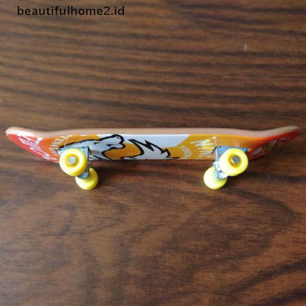 (Beautifulhome2.Id) 1pc Mainan Skateboard Jari Mini Untuk Anak Laki-Laki / Perempuan