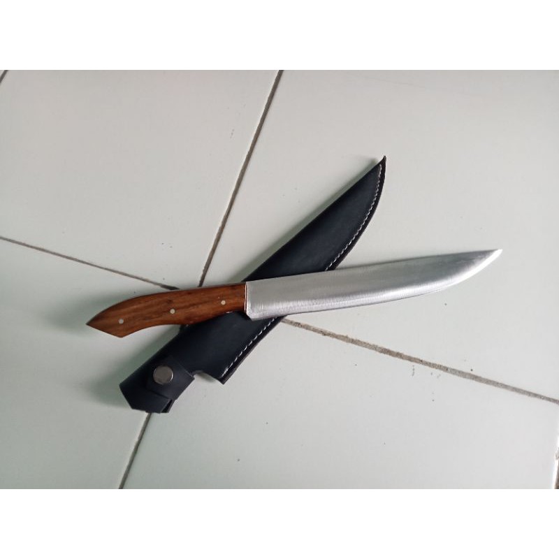 Pisau Sisit Kulit / Pameuncitan