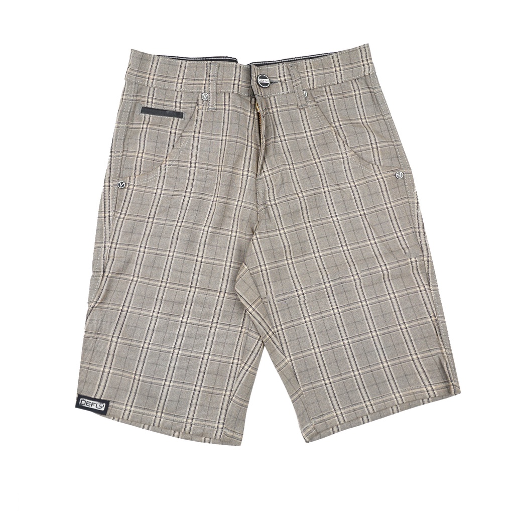 Defly celana pendek - Square 22