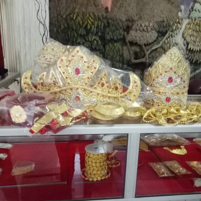 

Paket magkota lampung + aksesoris
