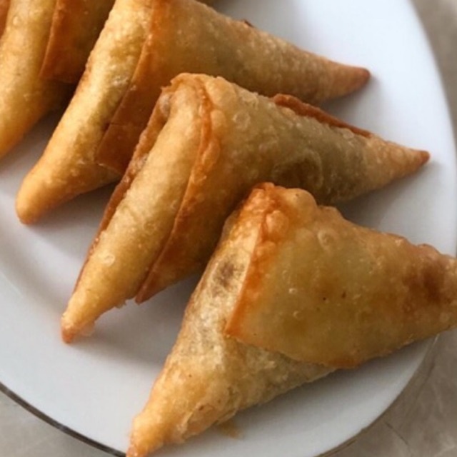 

Samosa daging sapi