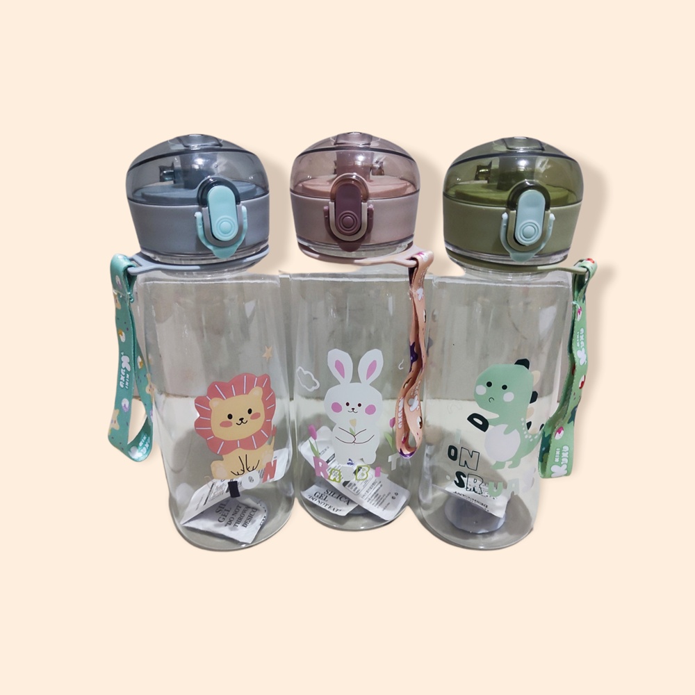 Botol Minum Anak Bening 580ml Karakter Lucu Dino Lion Rabbit Include Tali 913