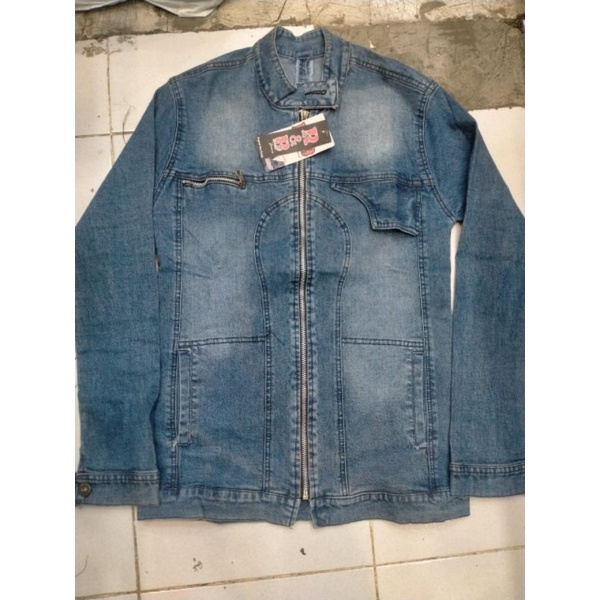 jaket levis cewek bahan strit size;L,XL