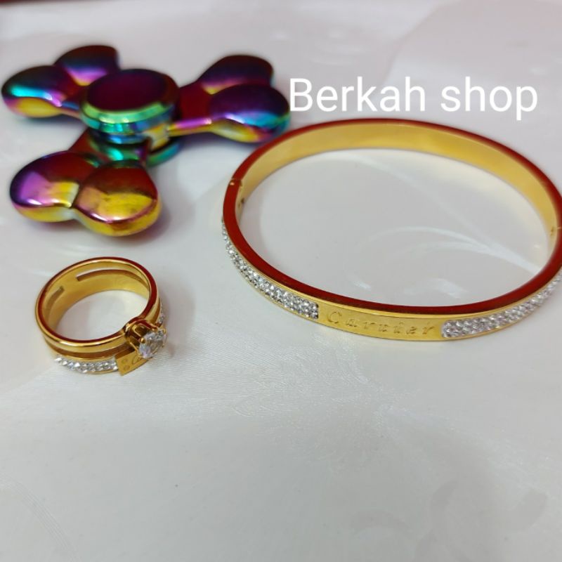 1set gelang dan cincin titanium plat cartier permata