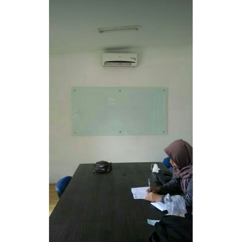 

PAPAN TULIS KACA MAGNETIK 120X220 HARGA GROSIR