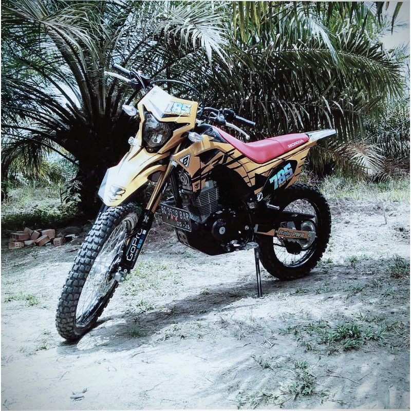 decal crf kombinasi hologram/karbon gold full custom