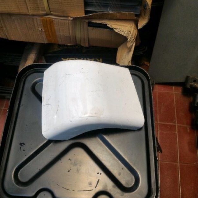 Kuping Bumper Atau Tanduk Bumper Depan Isuzu Elf New