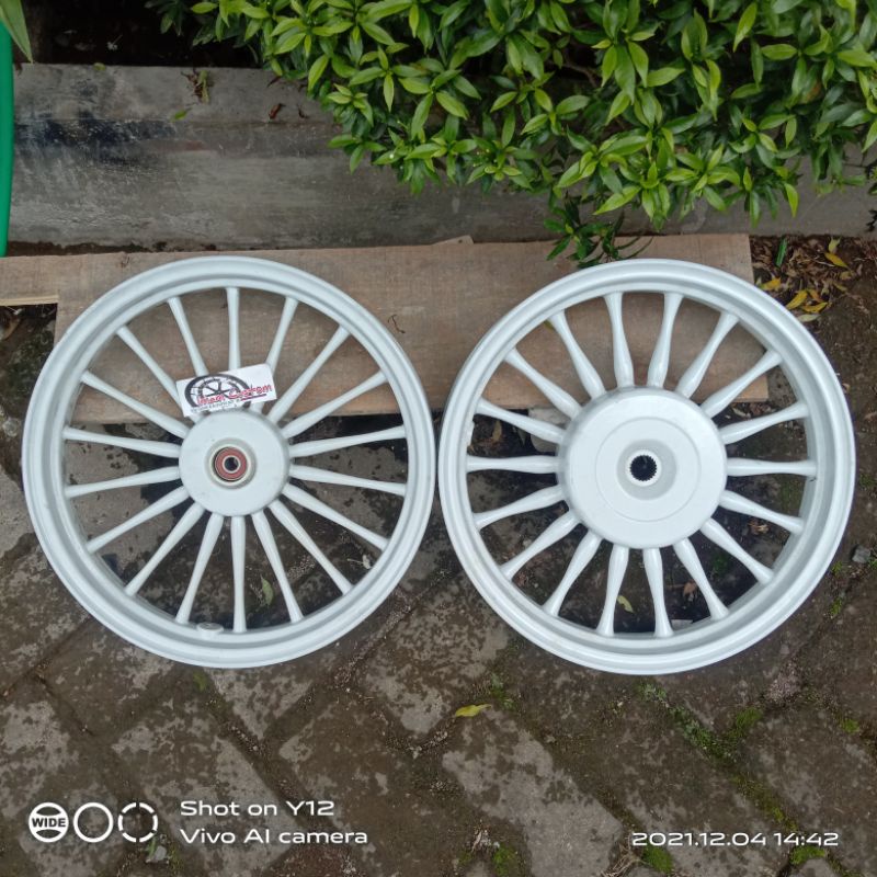 Velg vario 125 150 merk VOX model dokar