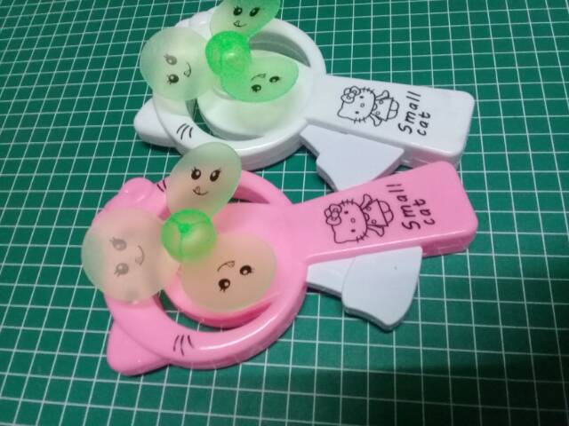 Kipas Mini / Mini Fan Portable Hello Kitty (Tanpa  Baterai)