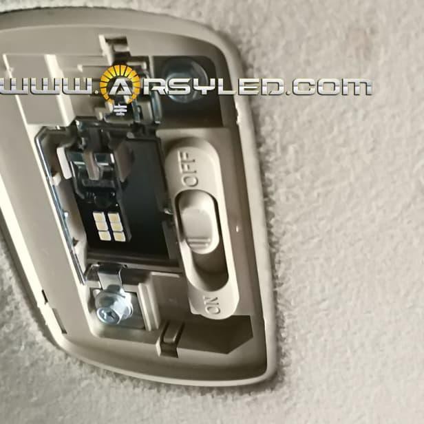 ZLS Lampu LED T10 Plafon Kabin Mobil Honda Mobilio Brio 3030 12 Extrime 