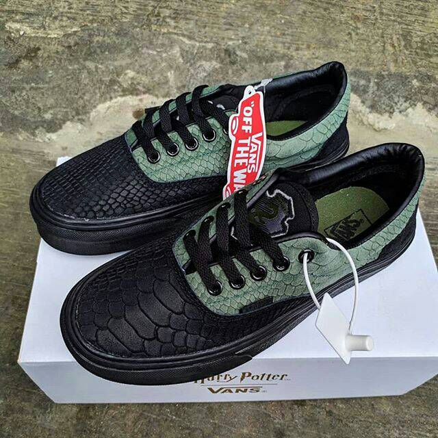 SEPATU VANS ERA X HARRY POTTER SLYTHERIN