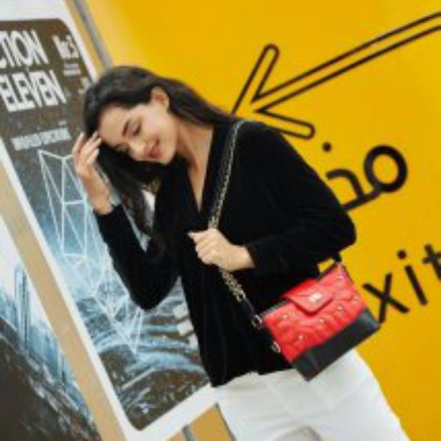 Tas perempuan merk Jims Honey - Amour Bag warna merah