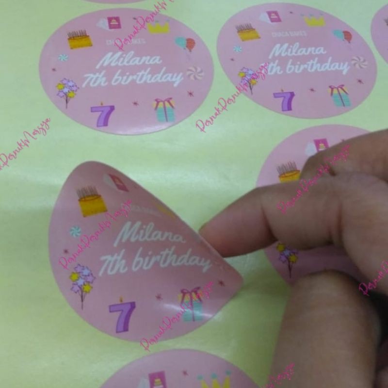 

Cetak Stiker Label A3+ Print + Cutting, Stiker Cromo