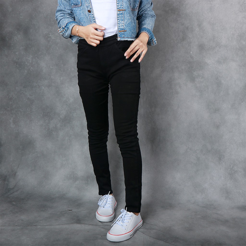 Jeans denim premium C96 karet (hitam) -  soft jeans wanita size 28 - 42