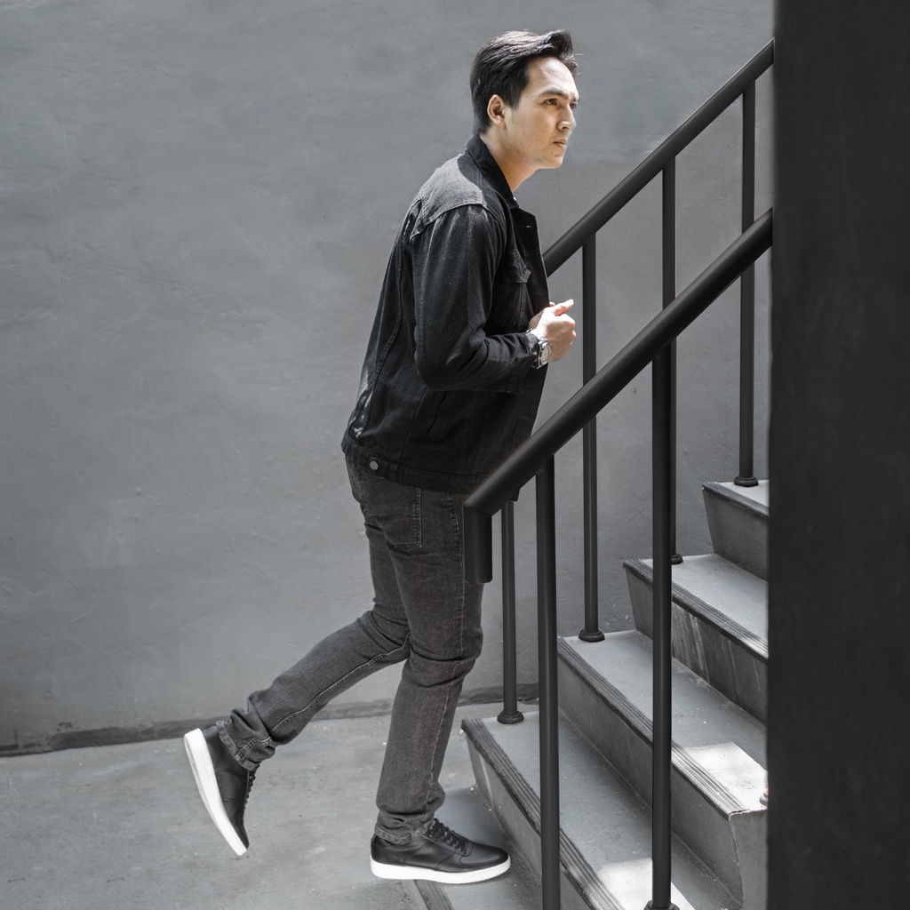 Adaptive Black | Sepatu Hitam Casual Sneakers Kasual Polos Original Pria Cowok Footwear New | Reyl FORIND