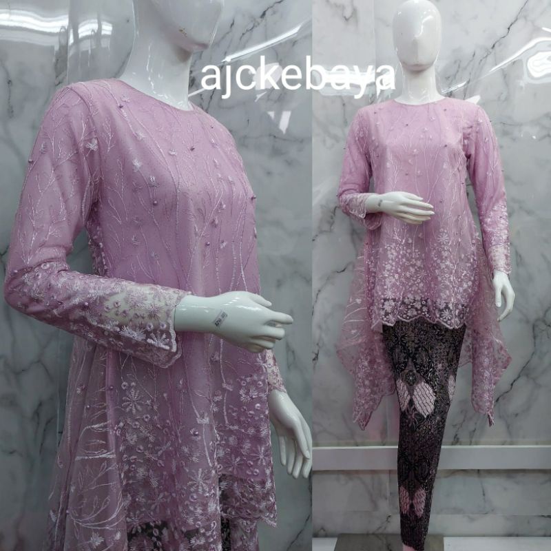 Kebaya / Set Kebaya Modern/Rinjani/ Kebaya Tulle / Kebaya Tunik/ Kebaya /Kebaya Modern/Ajckebaya