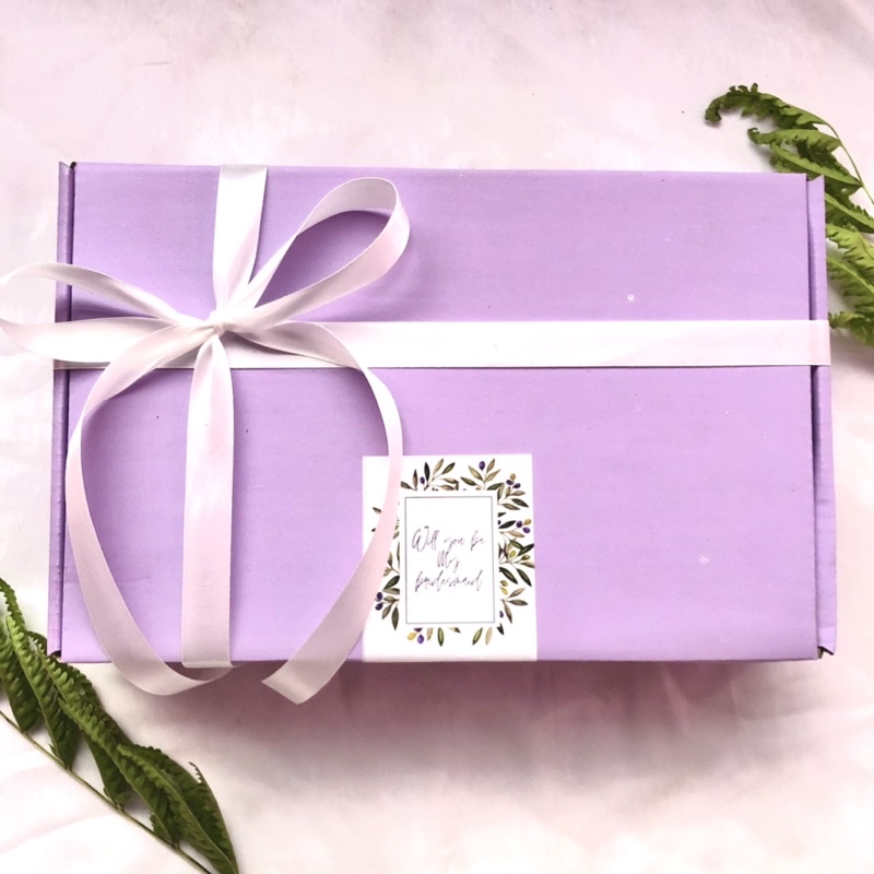 

BOX UKURAN 30X20X8/ BOX UNTUK BRIDESMAID/ GIFT BOX/ KOTAK KADO/ BOX HAMPERS