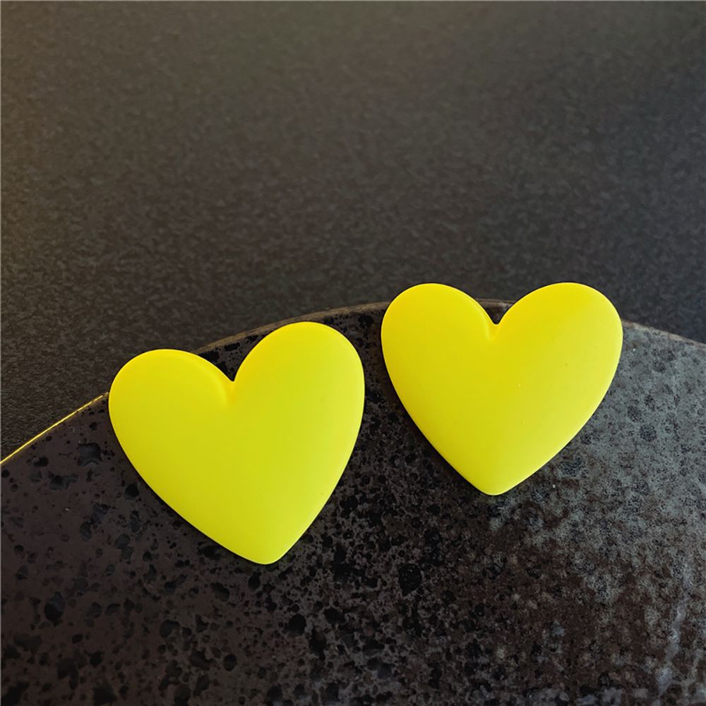 SKJK  Sweet Women Stud Earrings Simple Korean Style Earrings Love Heart Earrings Big Colorful Solid Color Female Girl Acrylic Fashion Jewelry/Multicolor