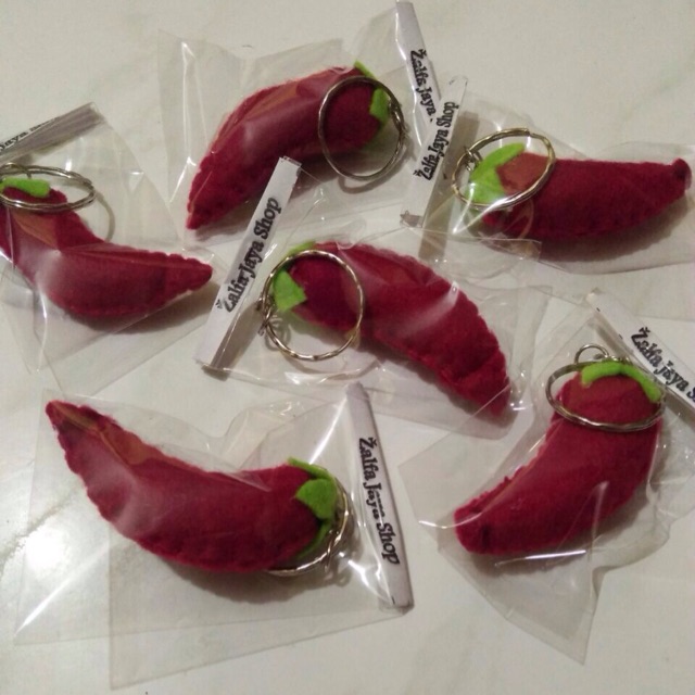 souvenir gantungan kunci cabe