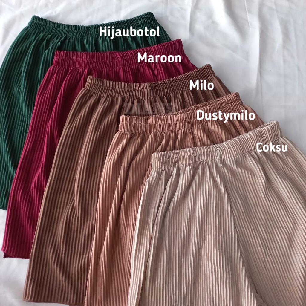 Celana Hotpants Plisket Lidi Bisa JUMBO || Celana Santai Wanita Lipatan Lidi