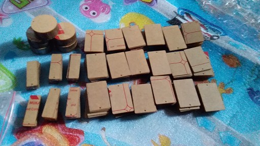 Bahan Gantungan Kunci Akrilik 2mm Ukuran 3,5 X 3,5 / 12cm2 - Bening