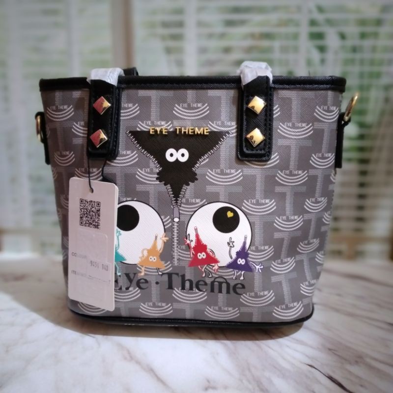 HUER GEFHY EYE THEME K MIRAHE