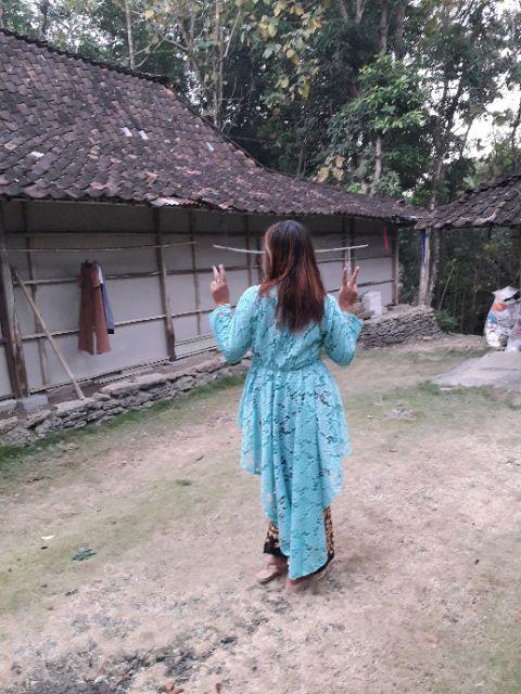 Batik Couple Brokat Pinguin Adelia Sanjaya