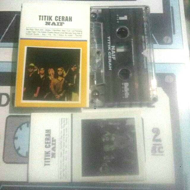 Kaset pita naif - titik cerah