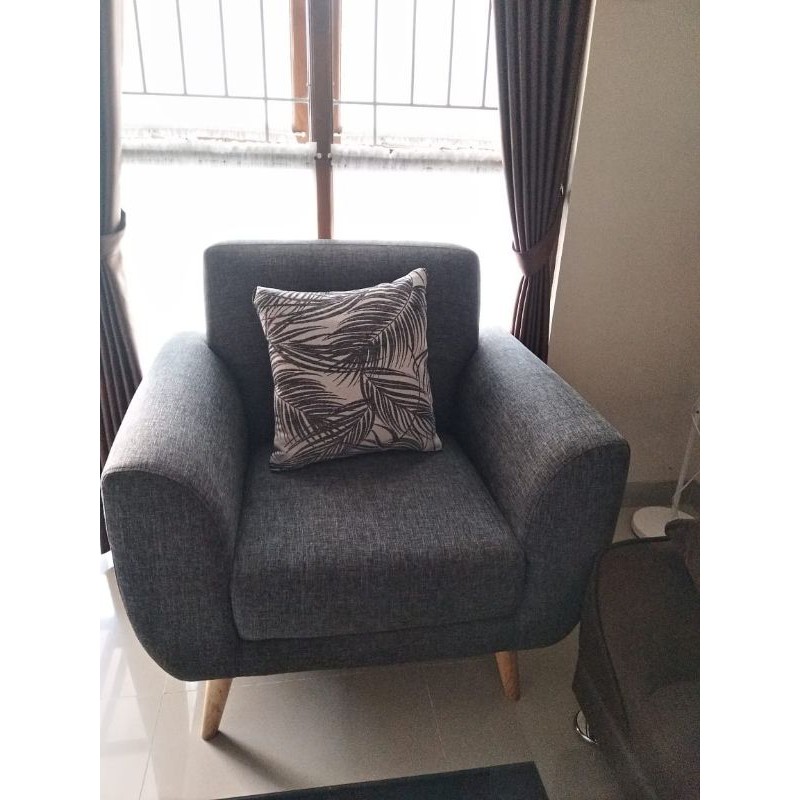 Sofa Single Minimalis Ruang Tamu- warna abu