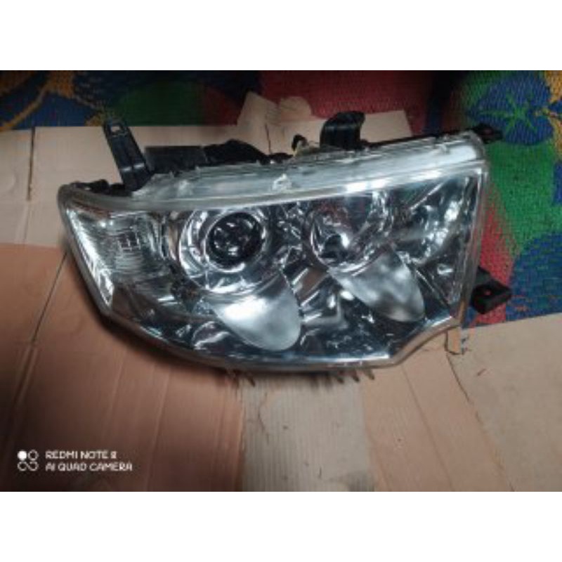 Headlamp lampu depan pajero dakar 2012 2013 2014