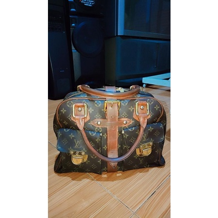 TAS LV ORIGINAL AUNTHENTIC
