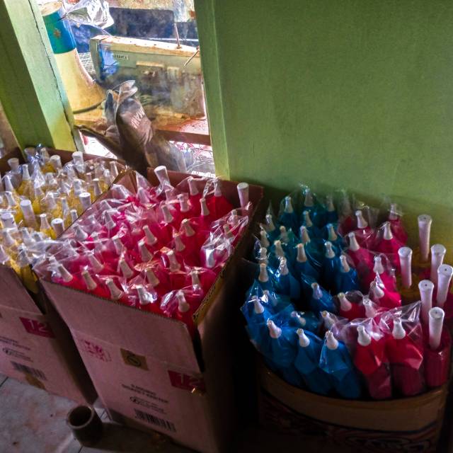 PAYUNG GEULIS KAIN TASIK