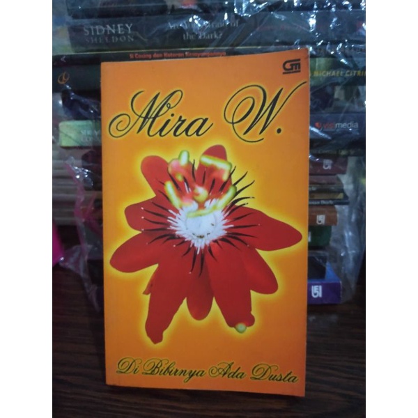 Novel Mira W. Di bibirnya Ada Dusta