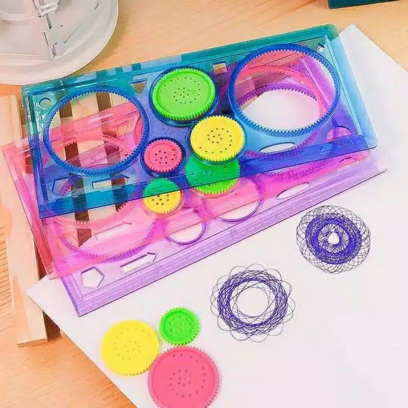 

1 Set Penggaris Bunga Putar/ rotari Ajaib Spirograph Mistar Dekorasi Huruf Simbol